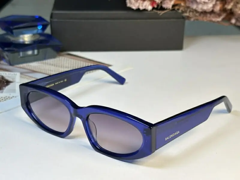 balenciaga aaa qualite lunettes de soleil s_11abb60